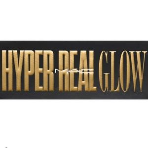 MAC HYPER REAL GLOW PALLETTE IN GET IT GLOWIN'